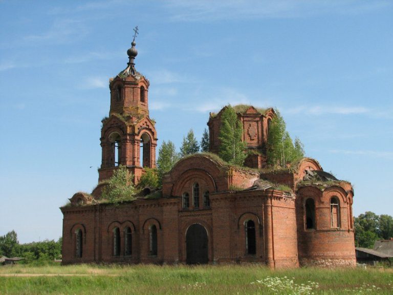 Никольская церковь в селе Корсики под Ершичами