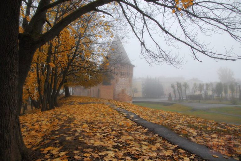Громовая башня — одна из самых известных и красивых в Смоленской крепости