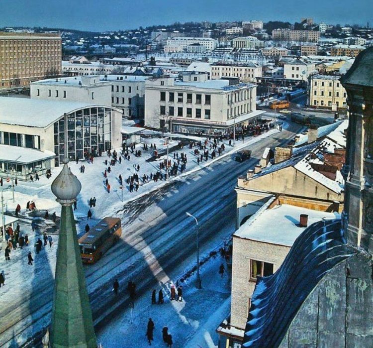 Улица Беляева с высоты, 1982 год