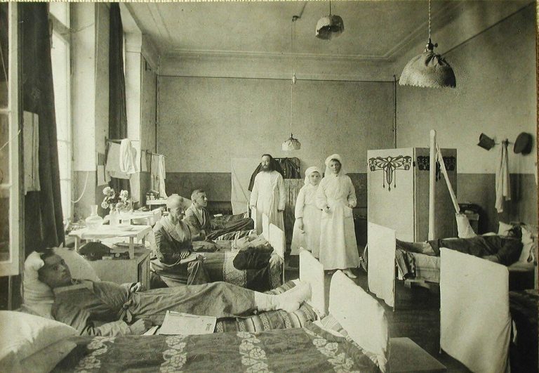 Госпиталь имени Царевича Алексея в Смоленске, 1915 год