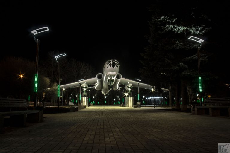 История самолёта ТУ-16 на Багратиона, или откуда в Смоленске взялся "барсук"