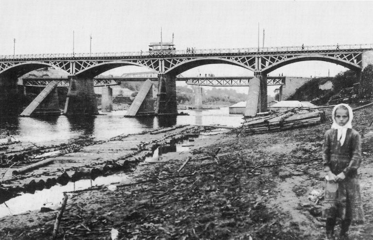 Деревянный мост через Днепр - каким он был?